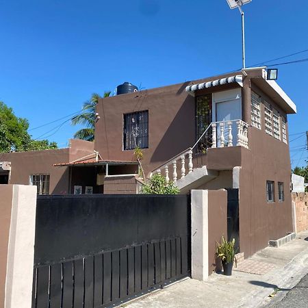 Blessed House "Aeropuerto " Apartment Monte Adentro  Luaran gambar